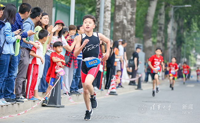 【组图】2019RUN! KIDS小铁三冠军赛在清华大学开赛